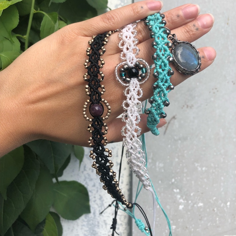 Aqua choker with labradorite pendant